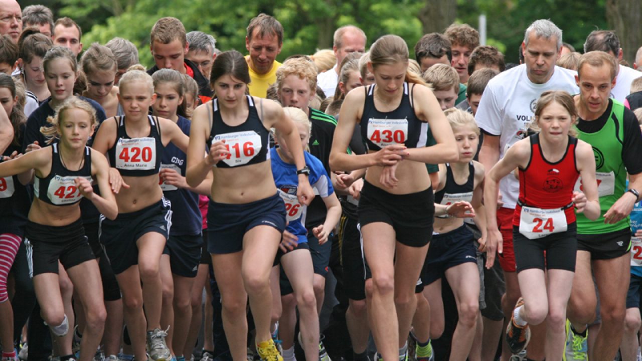 Die geballte TuS-Frauenpower am 5 km Start: 1. Annika Wicht (430) 20:20 (w); 2. Anna Marie Mewes (420) 21:11(w); 3. Siv Kinau (416) 21:33 (w)