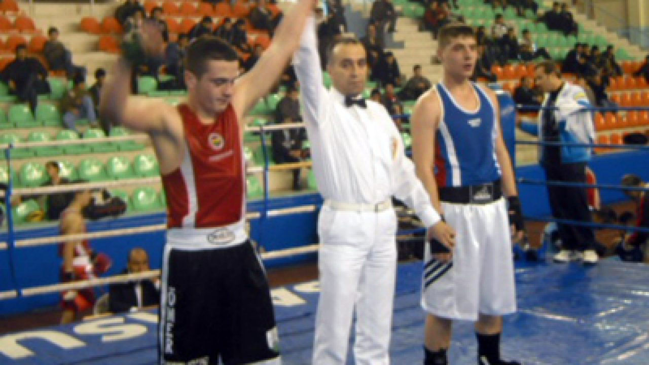 Ömer Okumus bei seinen Finalsieg in CORUM/Türkei