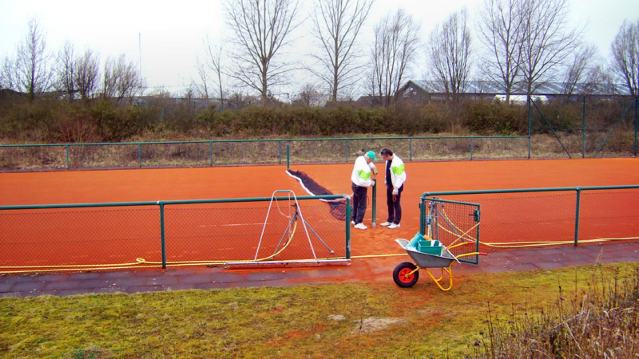 tennis-fruhjahrersputz-2011-011